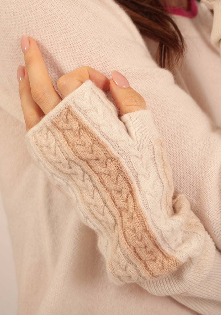 Fulham Cable Mittens in Natural - Adeela Salehjee
