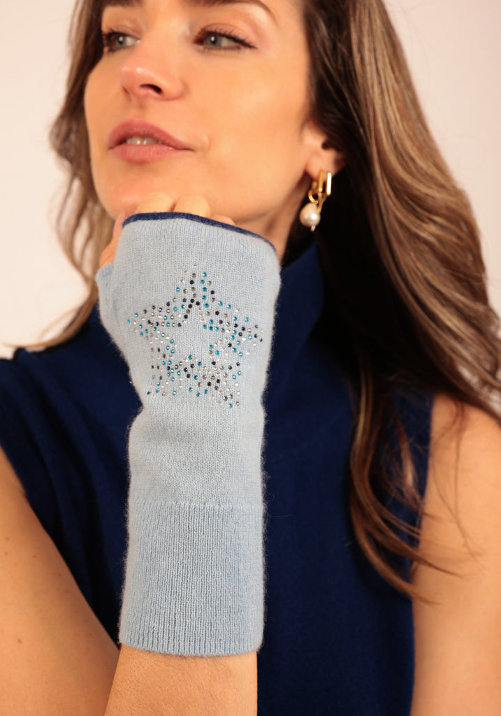 Regents Mittens in Light Blue with Scatter Star - Adeela Salehjee