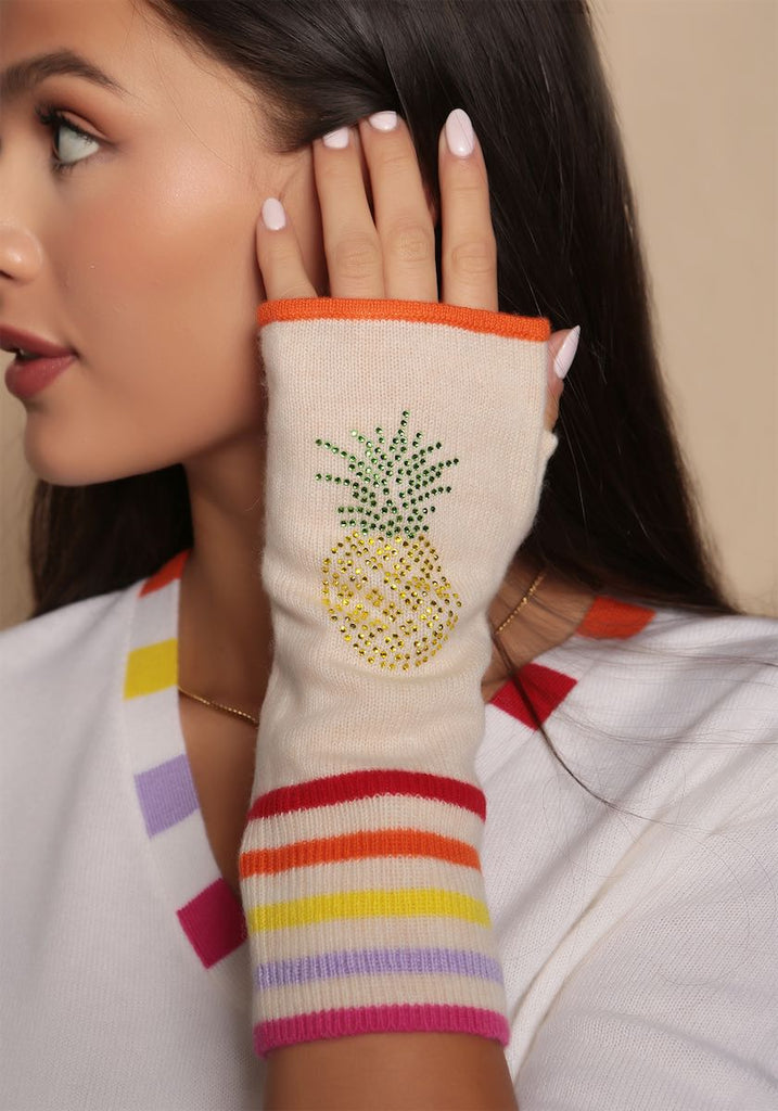 Berlin Mittens in Oatmeal with Pineapple - Adeela Salehjee