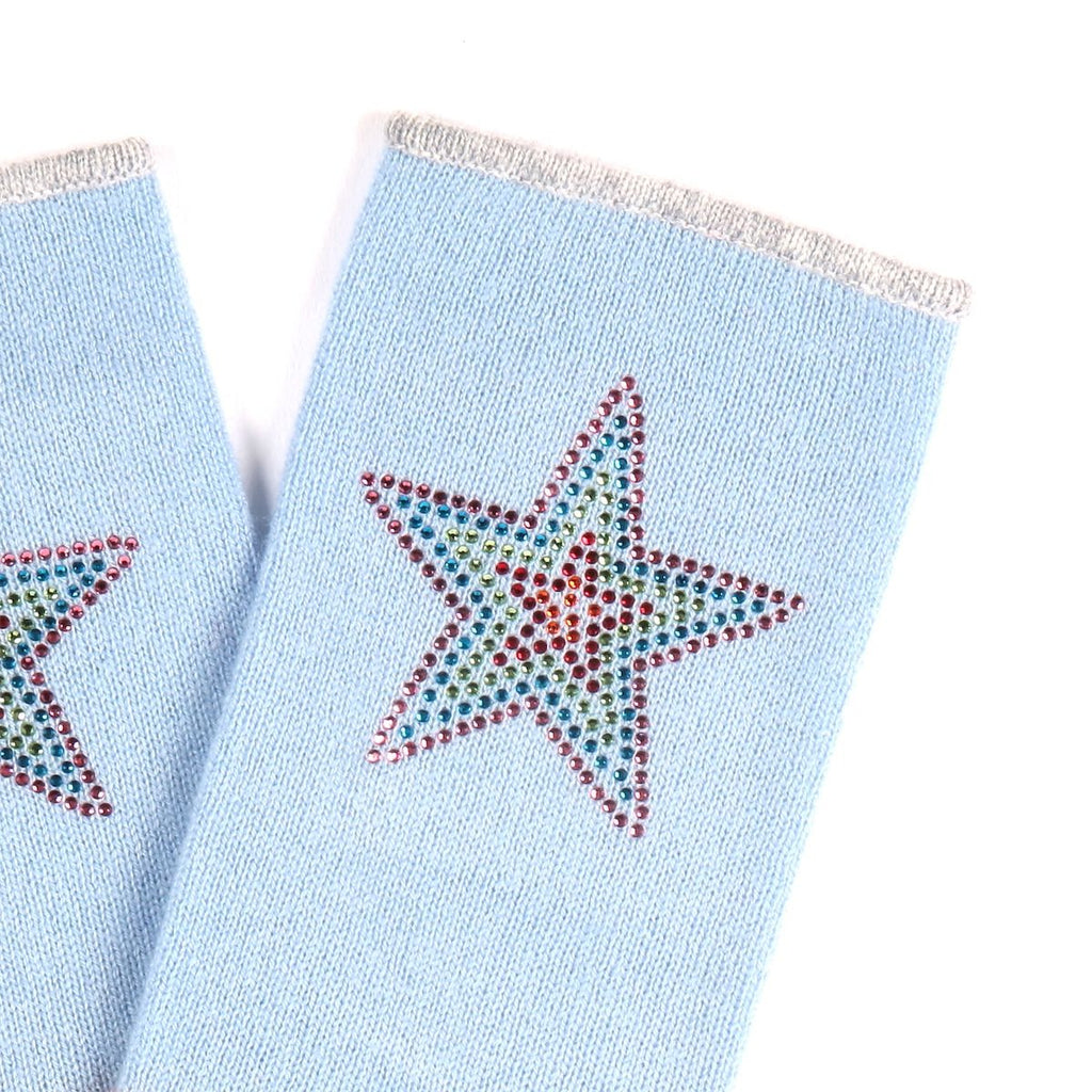 Berlin Mittens in Pale Blue with Solid Star - Adeela Salehjee