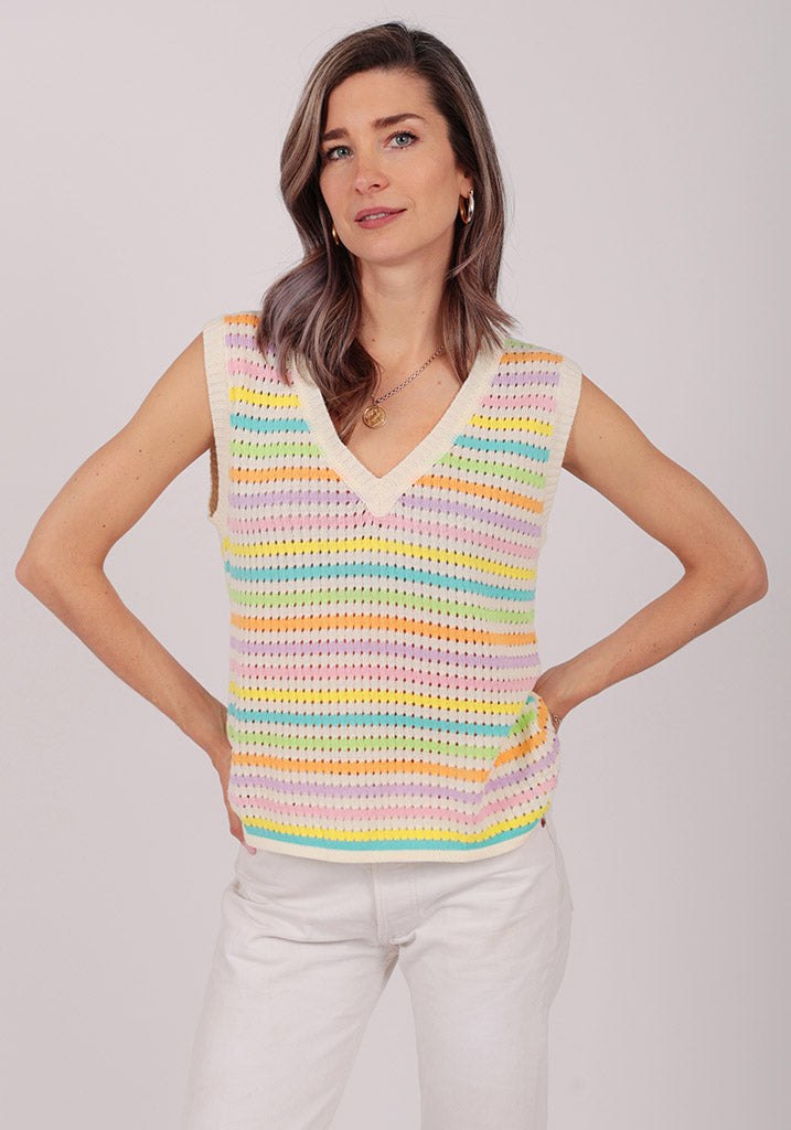 La Palma Crochet Stripe Sleeveless Vee | 100% Luxury Cashmere by